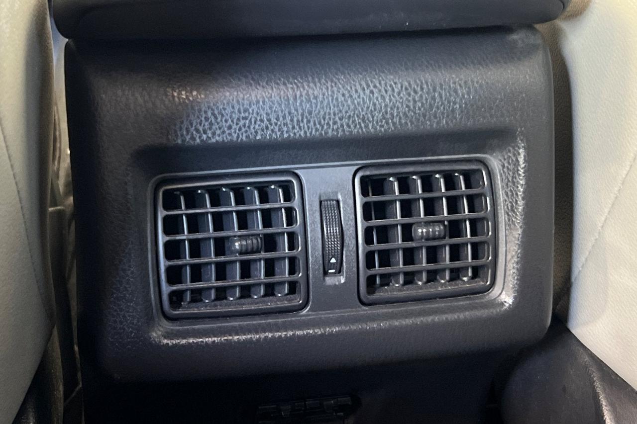2025 Toyota Camry SE Roseville CA