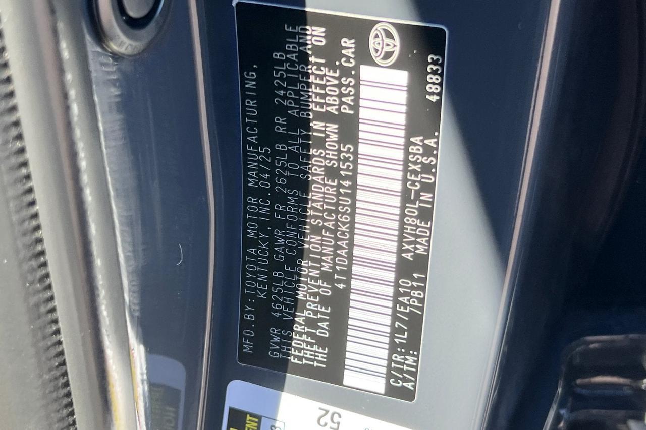 2025 Toyota Camry SE Roseville CA