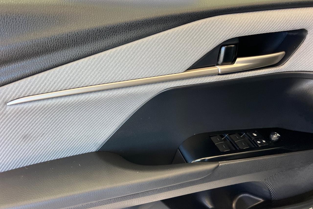 2025 Toyota Camry SE Roseville CA