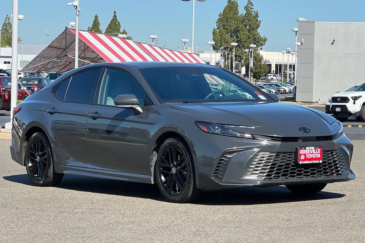 2025 Toyota Camry SE Roseville CA