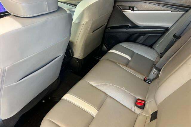 2025 Toyota Camry SE Roseville CA
