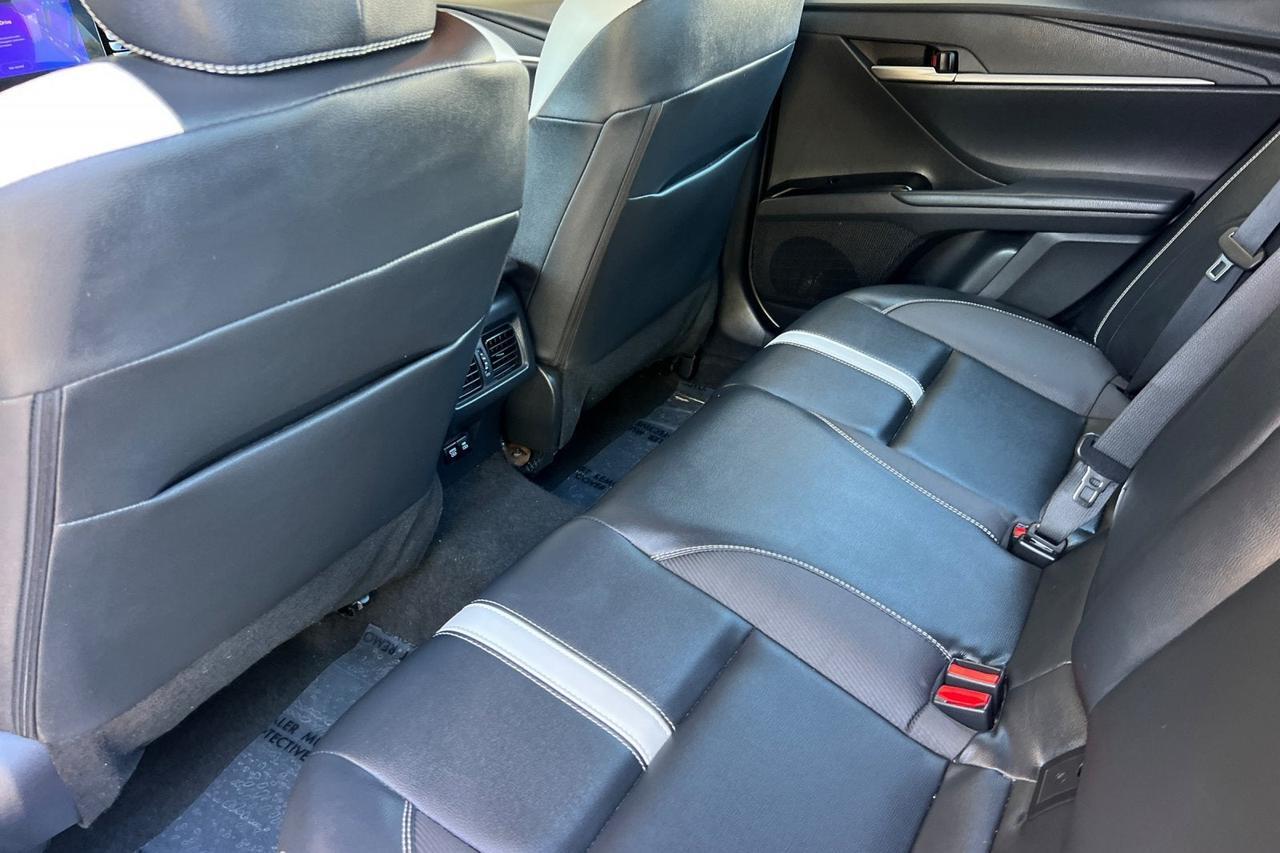 2025 Toyota Camry SE Roseville CA