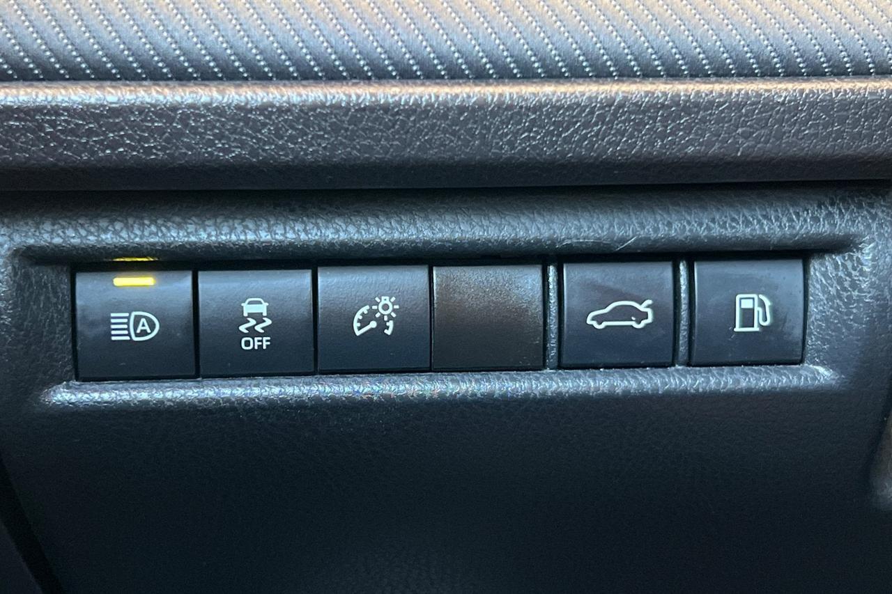 2025 Toyota Camry SE Roseville CA