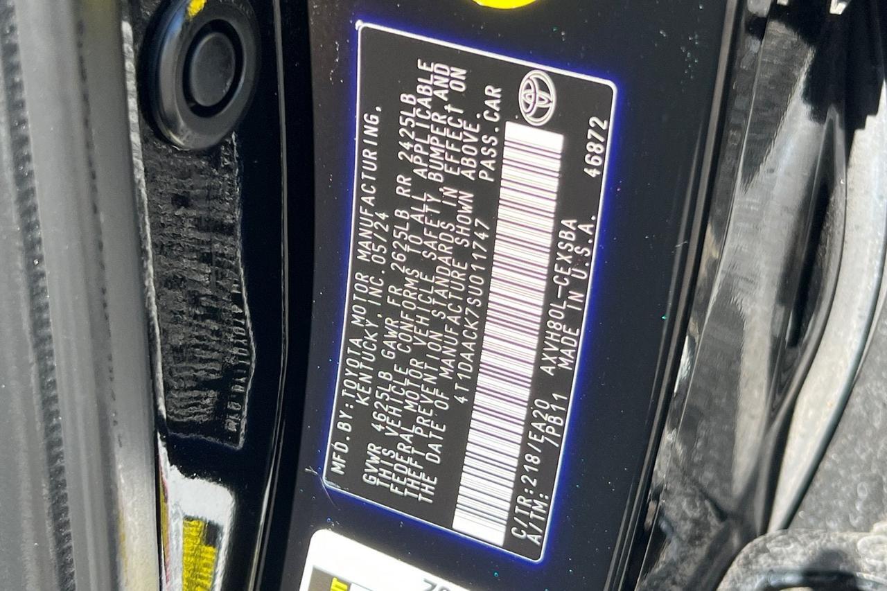 2025 Toyota Camry SE Roseville CA