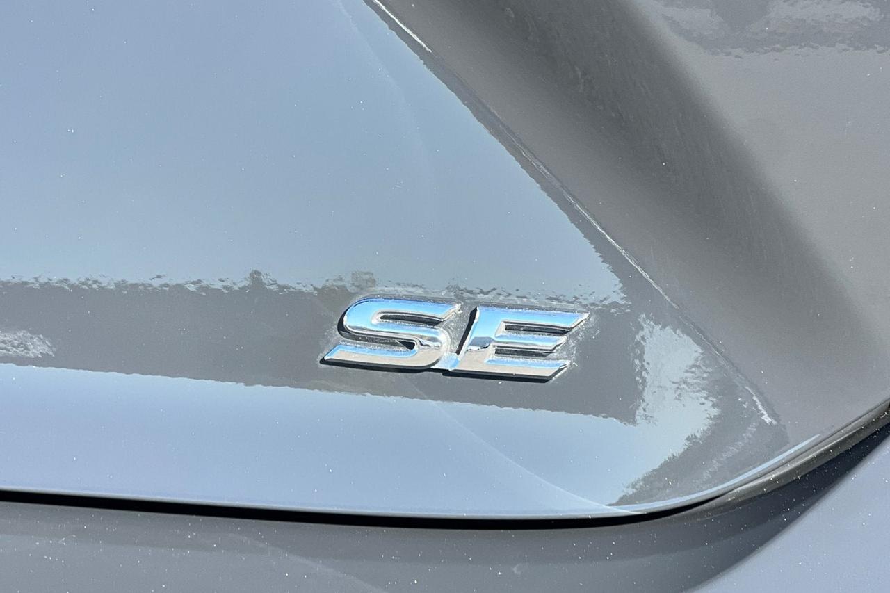 2025 Toyota Camry SE Roseville CA