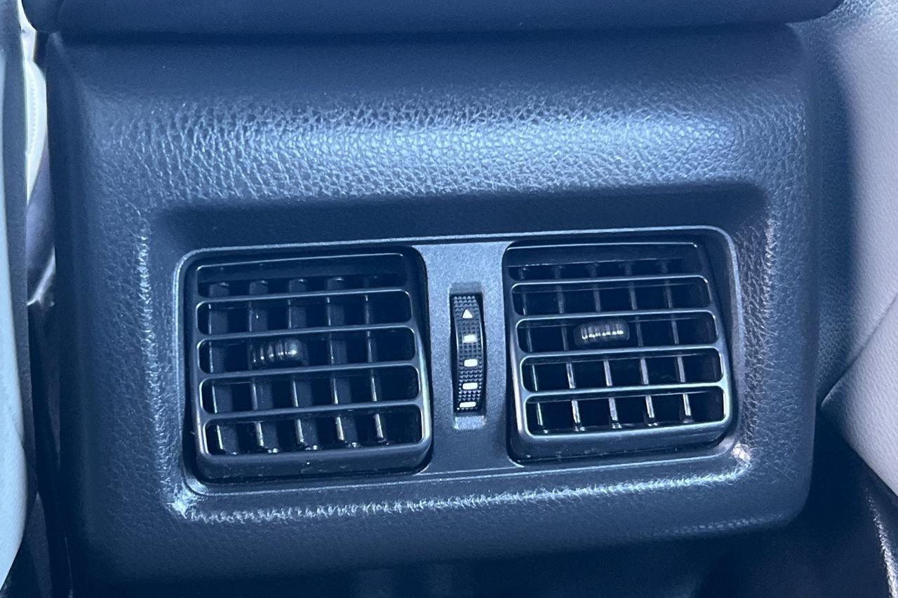 2025 Toyota Camry SE Roseville CA