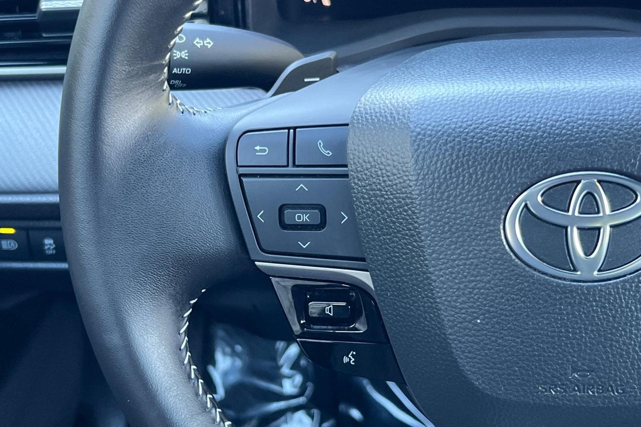 2025 Toyota Camry SE Roseville CA