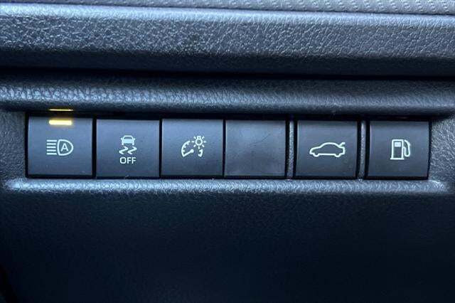 2025 Toyota Camry SE Roseville CA