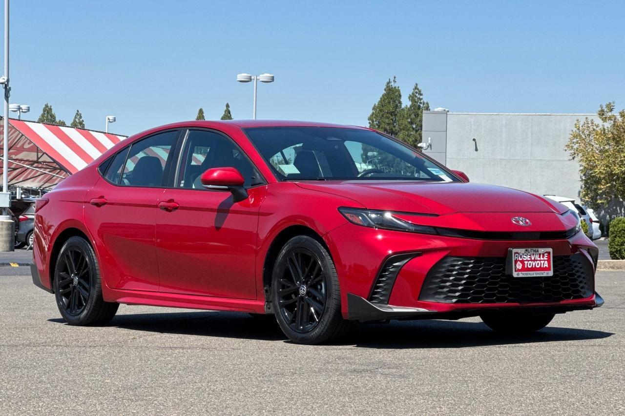 2025 Toyota Camry SE Roseville CA