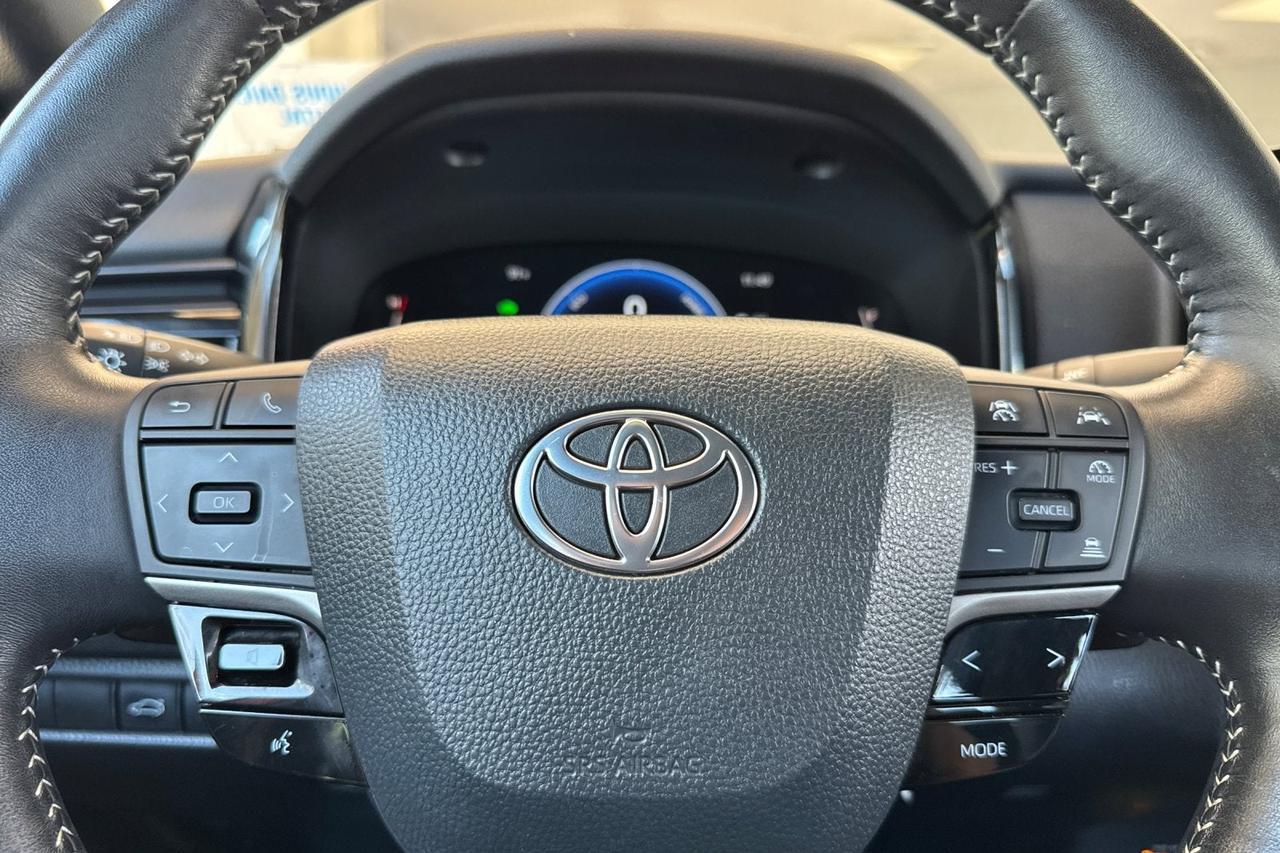 2025 Toyota Camry SE Roseville CA