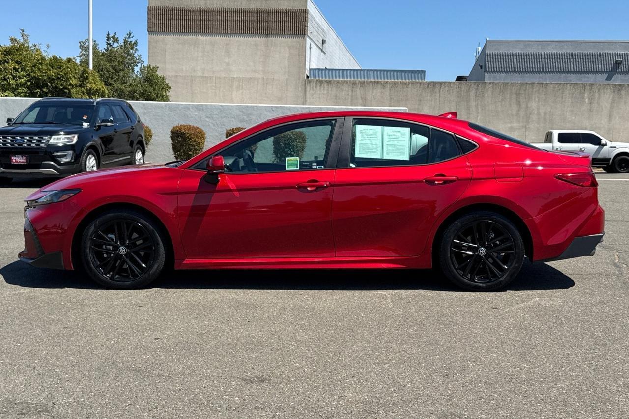 2025 Toyota Camry SE Roseville CA