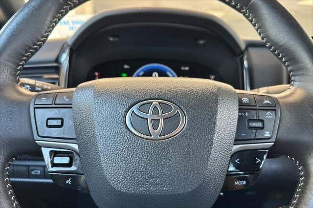 2025 Toyota Camry SE Roseville CA