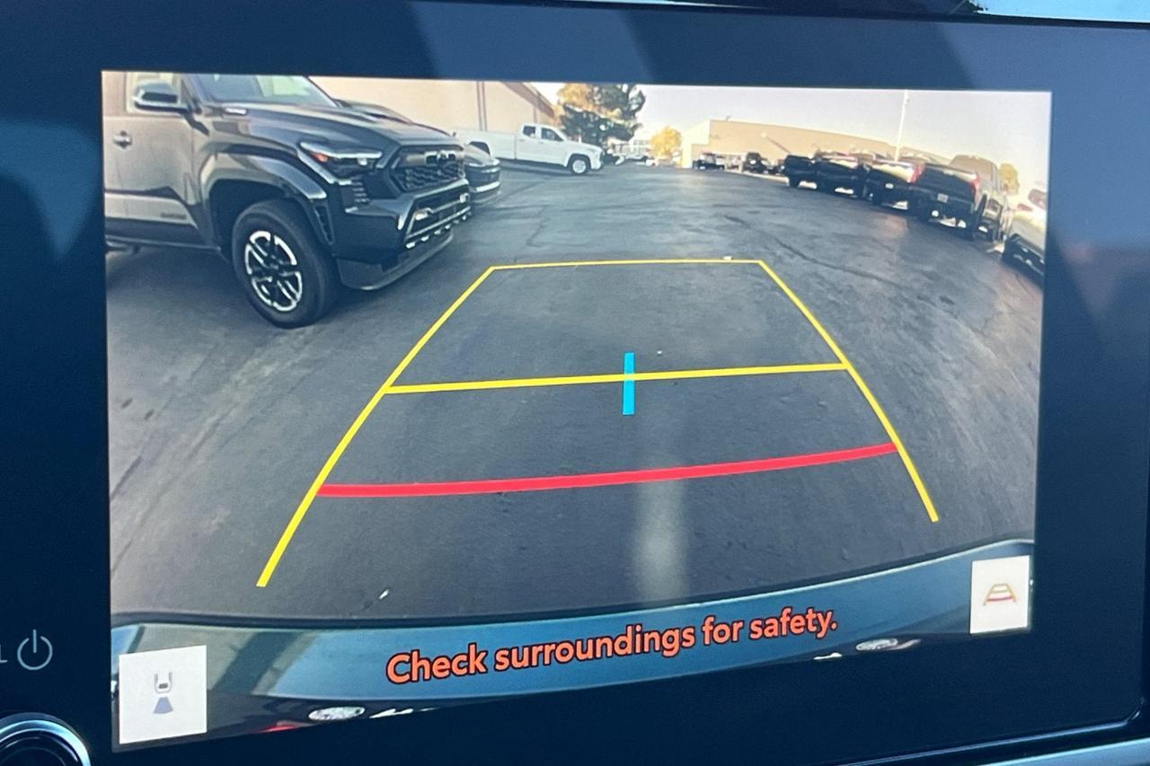 2025 Toyota Camry SE Roseville CA
