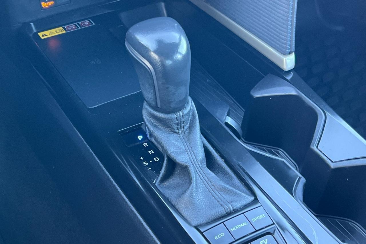 2025 Toyota Camry SE Roseville CA