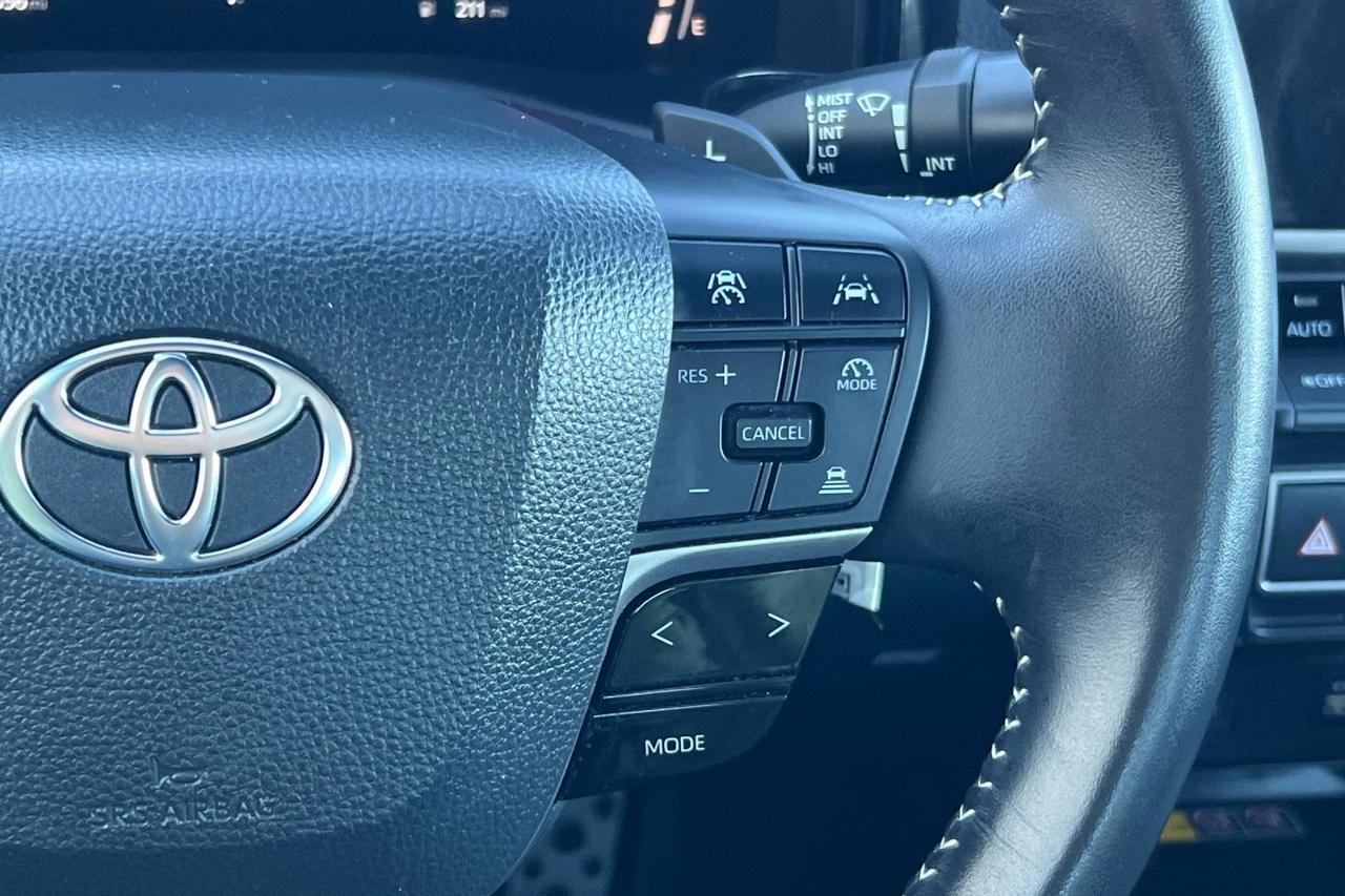 2025 Toyota Camry SE Roseville CA