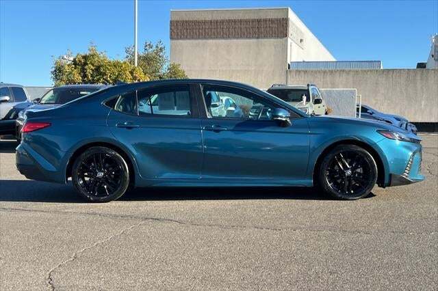 2025 Toyota Camry SE Roseville CA