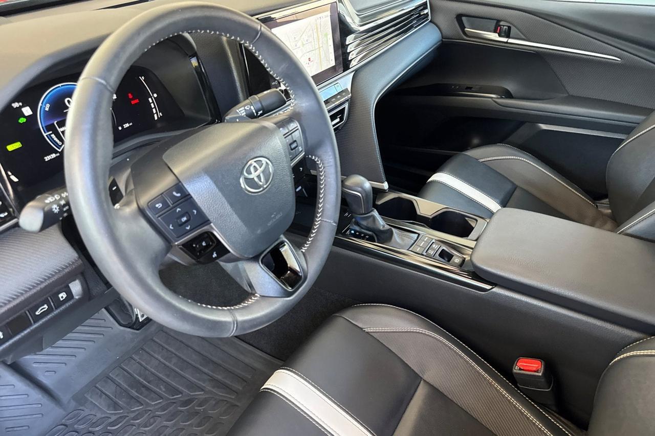 2025 Toyota Camry SE Roseville CA