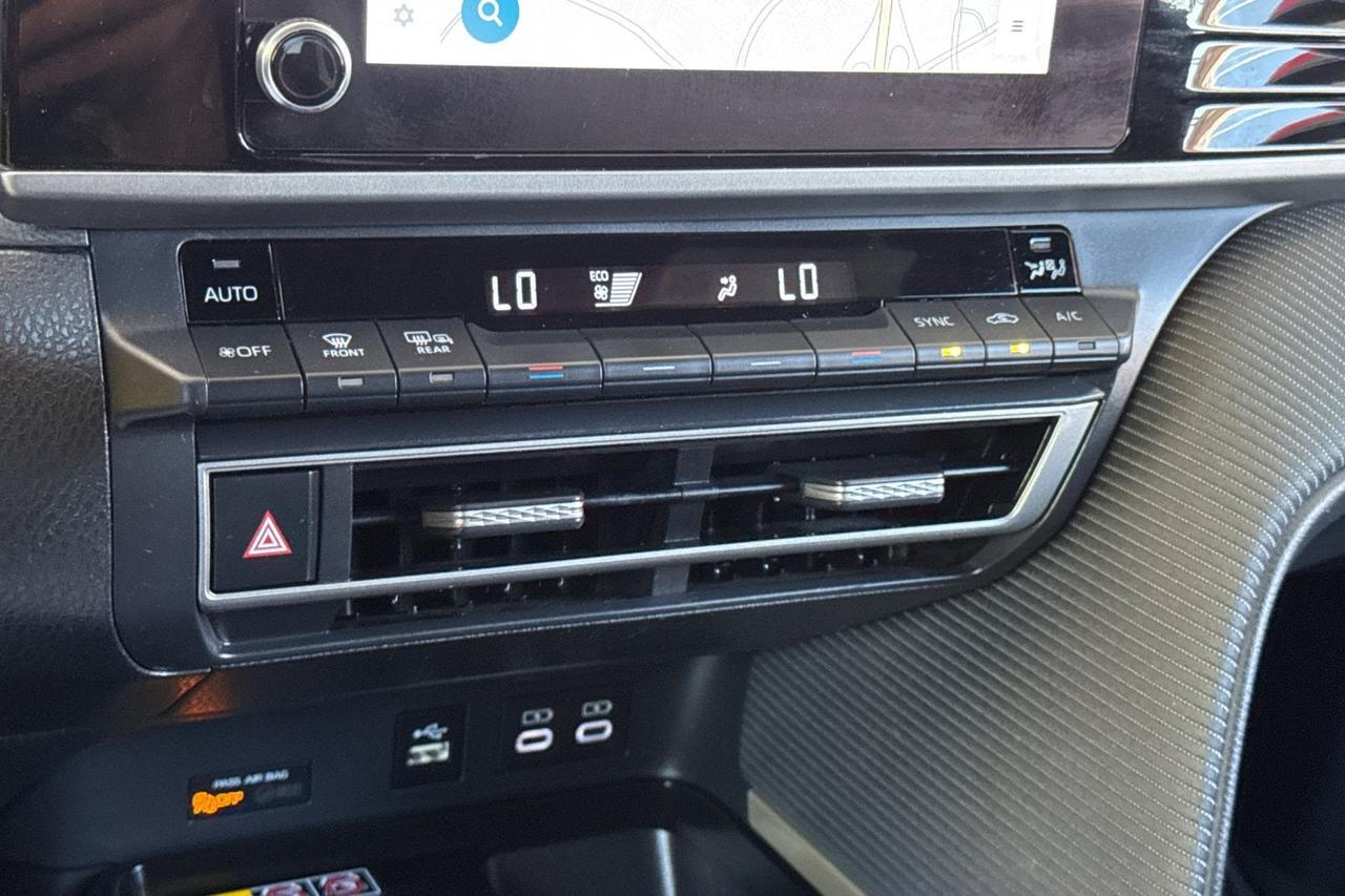 2025 Toyota Camry SE Roseville CA