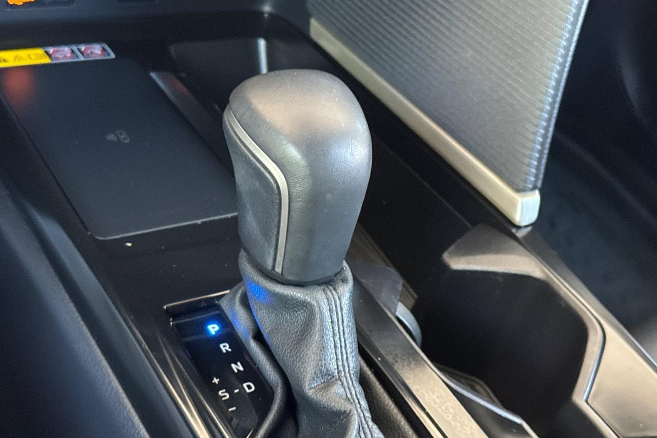 2025 Toyota Camry SE Roseville CA