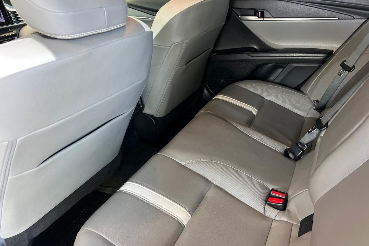 2025 Toyota Camry SE Roseville CA