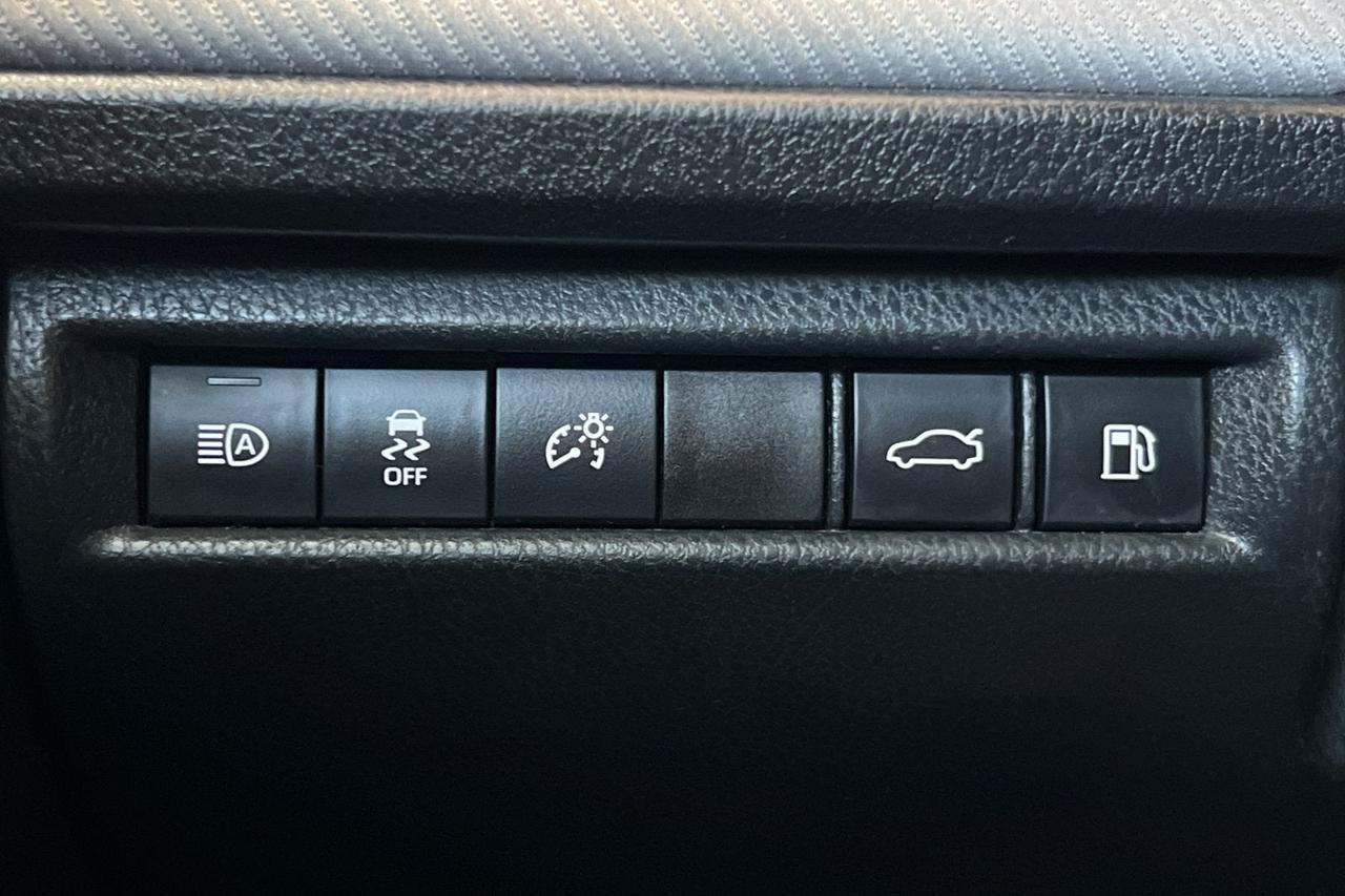 2025 Toyota Camry SE Roseville CA