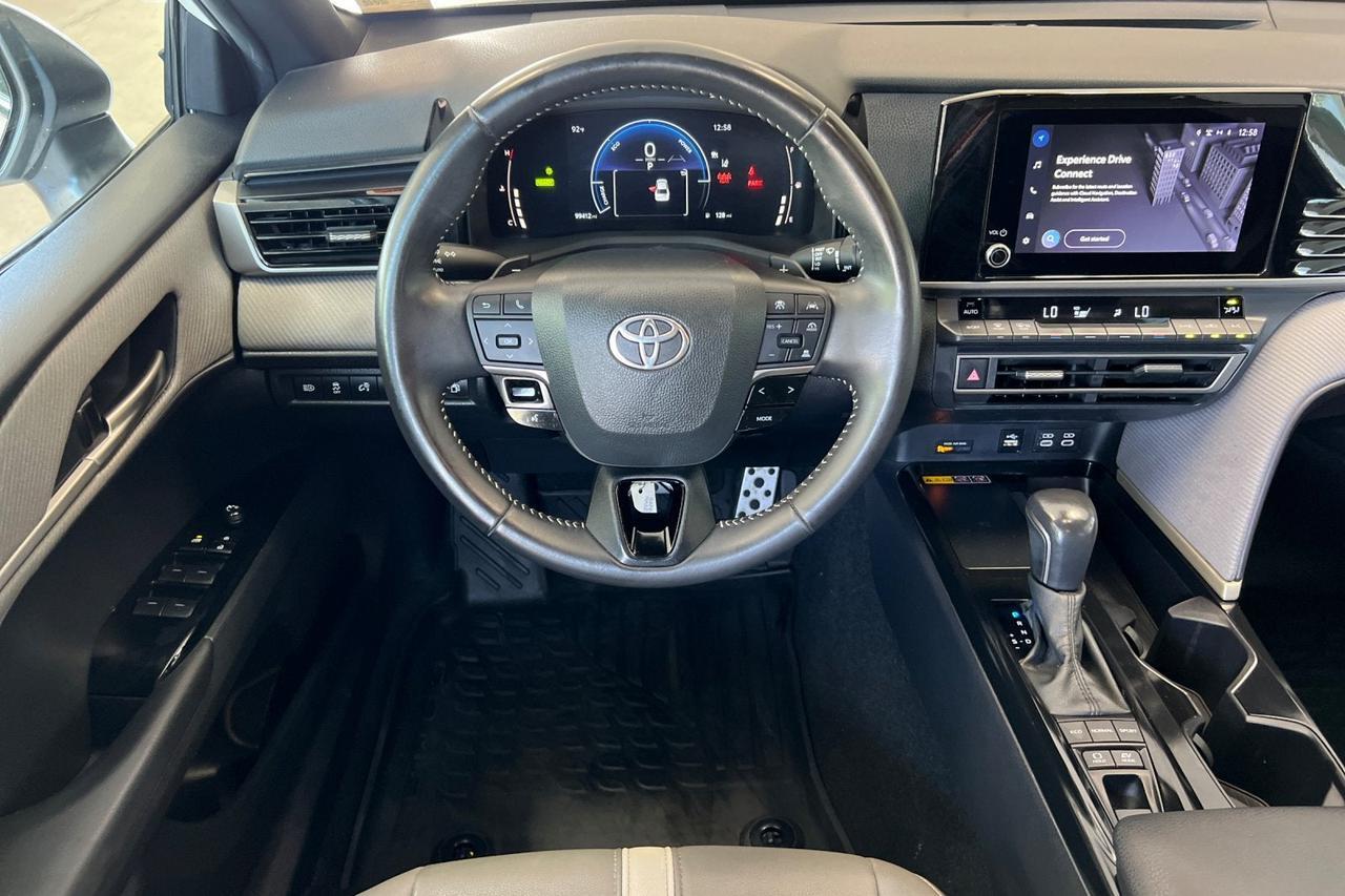 2025 Toyota Camry SE Roseville CA