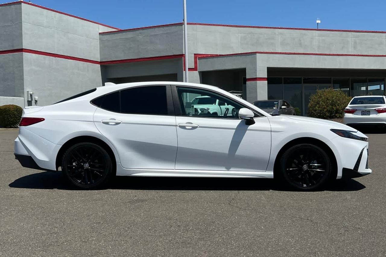 2025 Toyota Camry SE Roseville CA