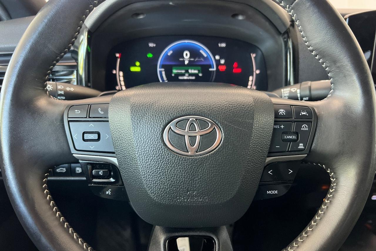 2025 Toyota Camry SE Roseville CA