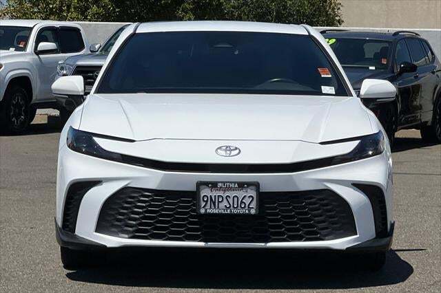 2025 Toyota Camry SE Roseville CA