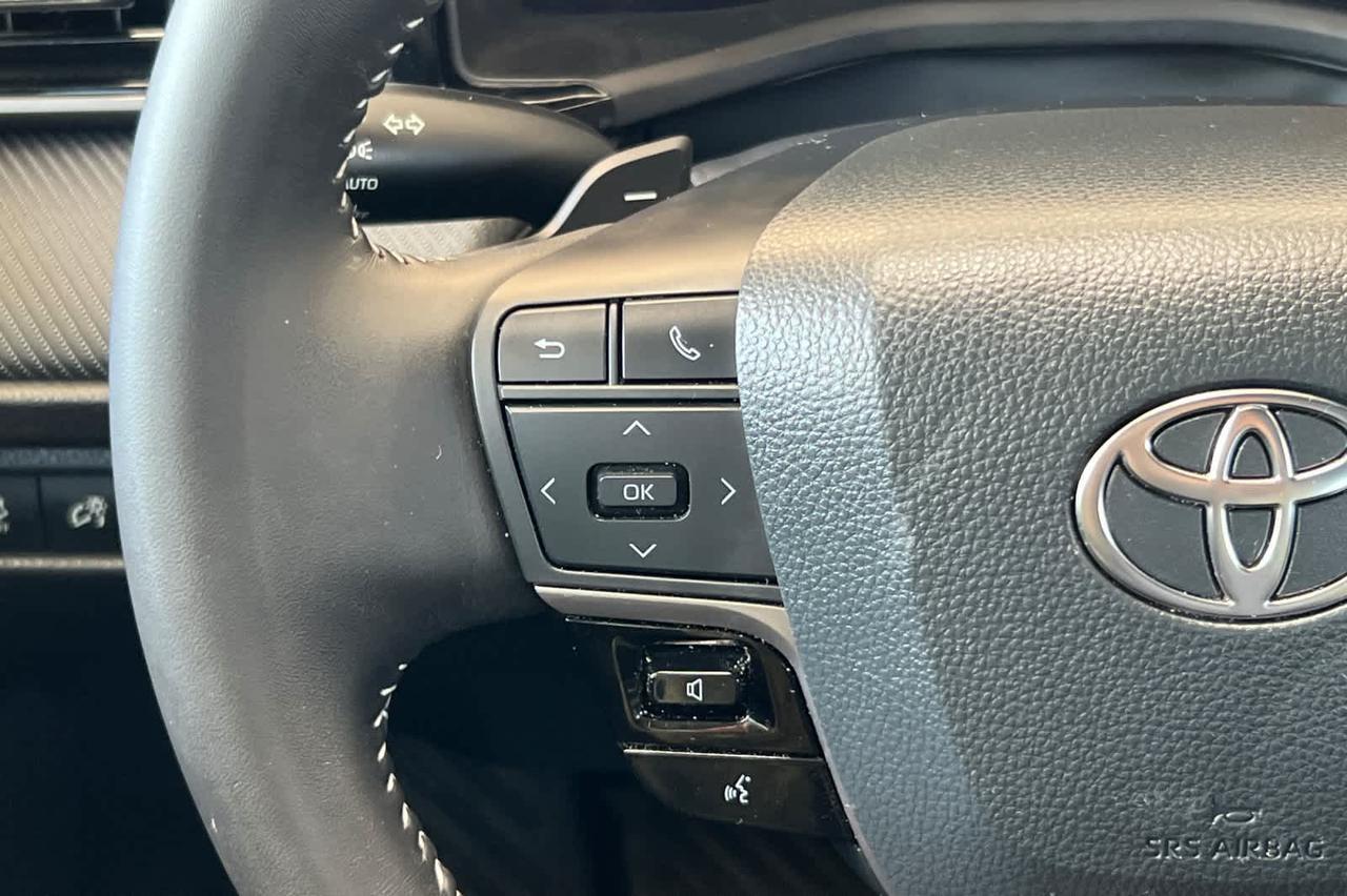 2025 Toyota Camry SE Roseville CA