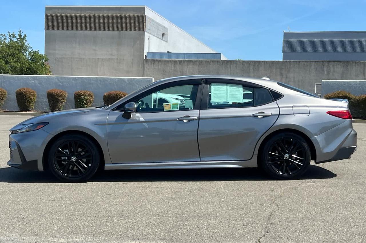 2025 Toyota Camry SE Roseville CA