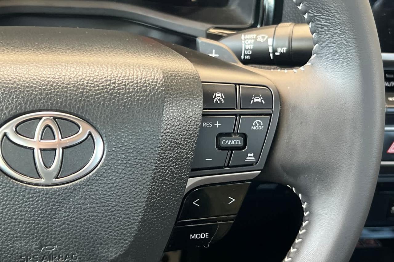 2025 Toyota Camry SE Roseville CA