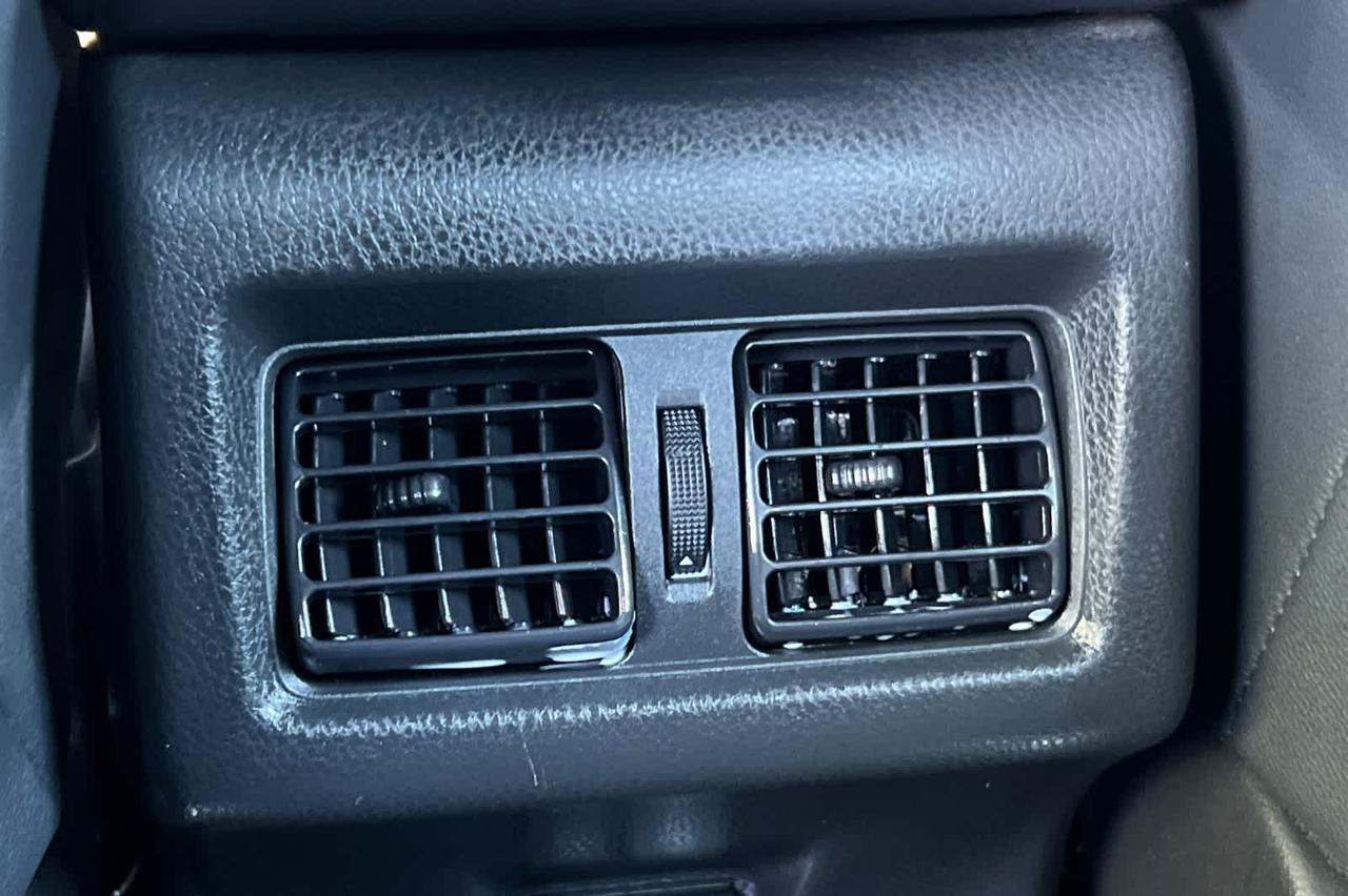 2025 Toyota Camry SE Roseville CA