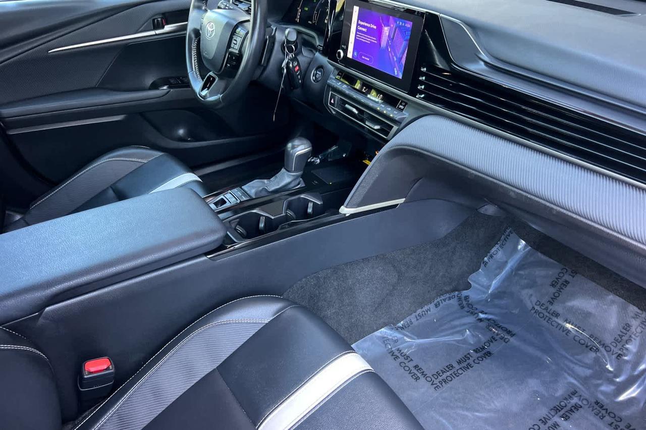 2025 Toyota Camry SE Roseville CA