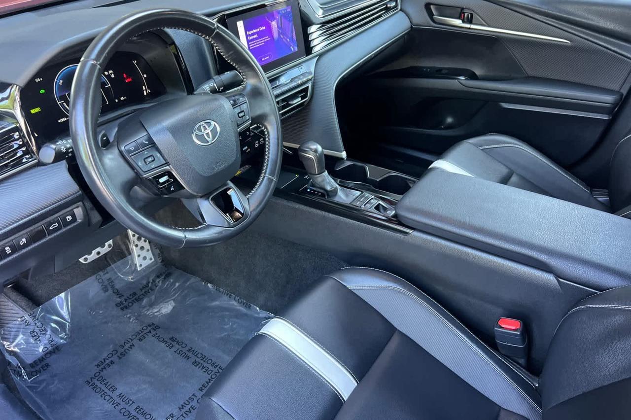 2025 Toyota Camry SE Roseville CA