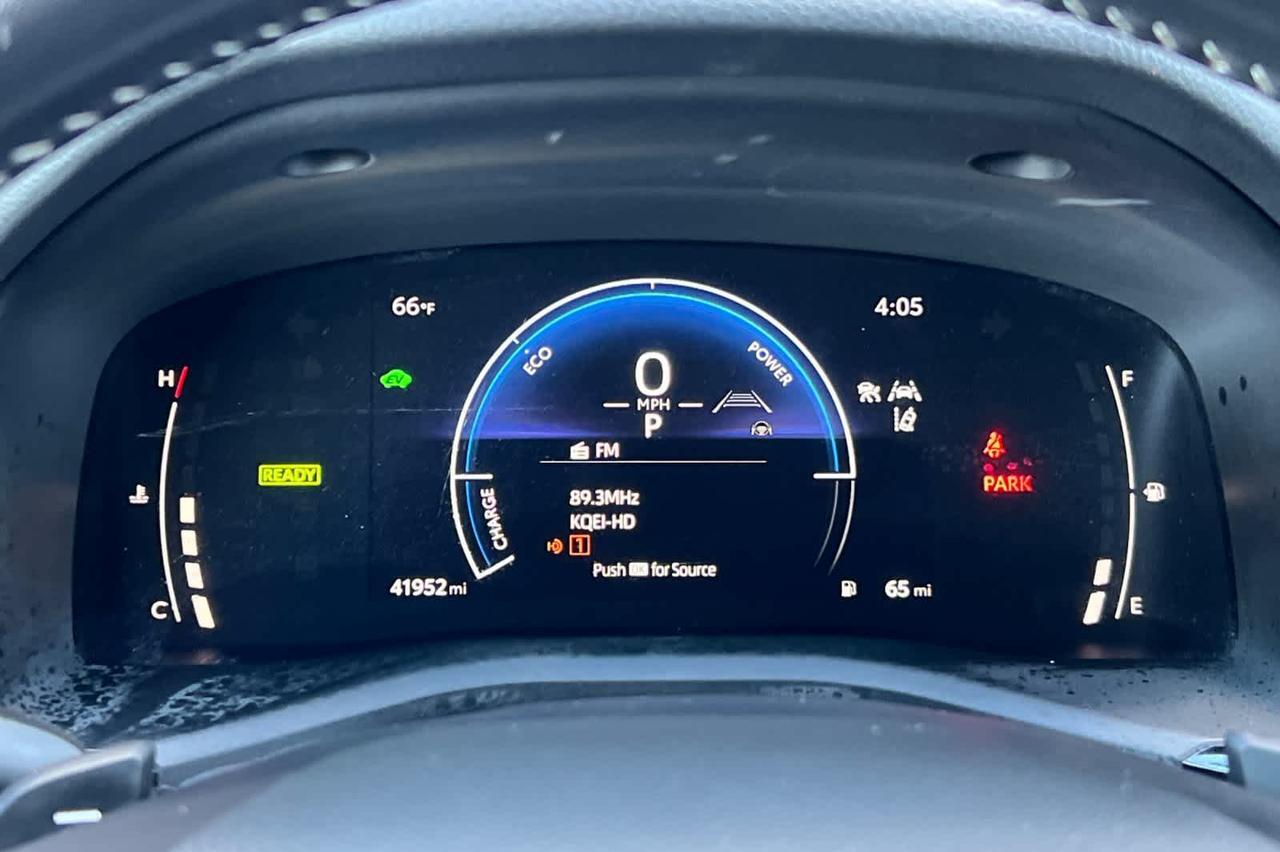 2025 Toyota Camry SE Roseville CA