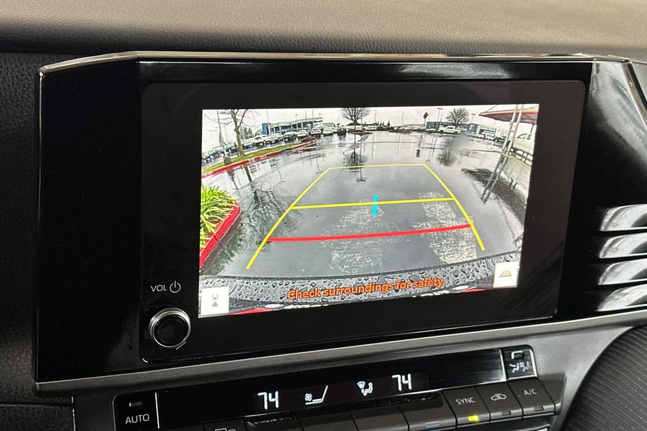 2025 Toyota Camry SE Roseville CA