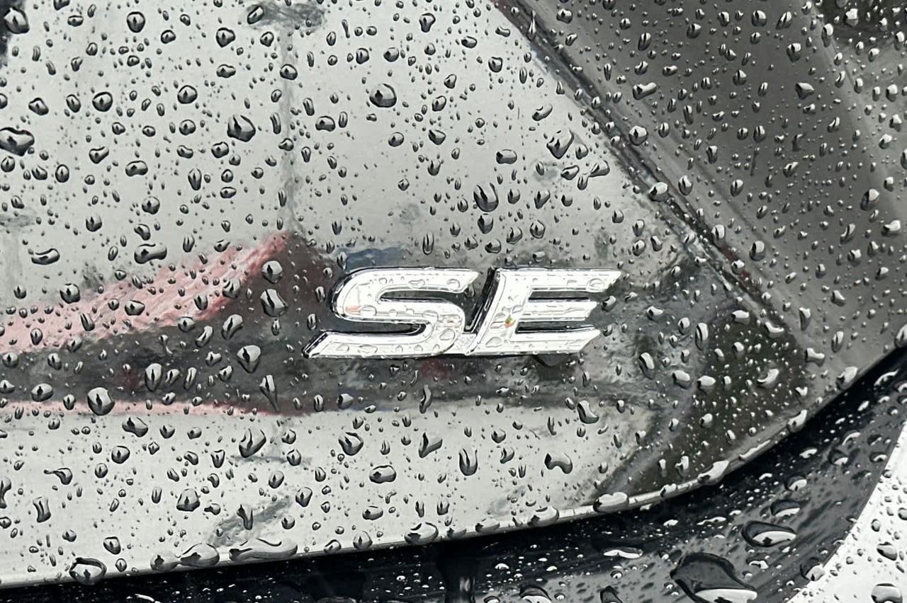 2025 Toyota Camry SE Roseville CA