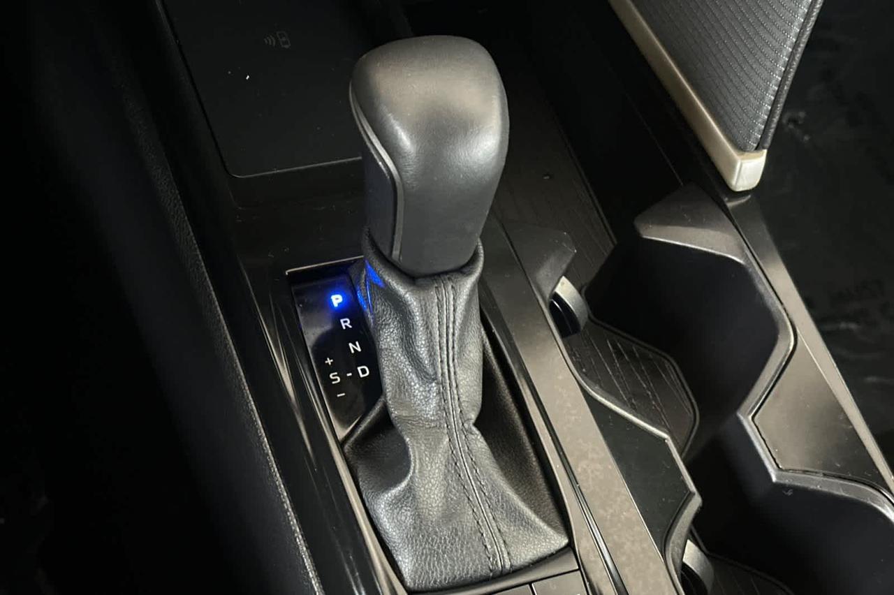 2025 Toyota Camry SE Roseville CA