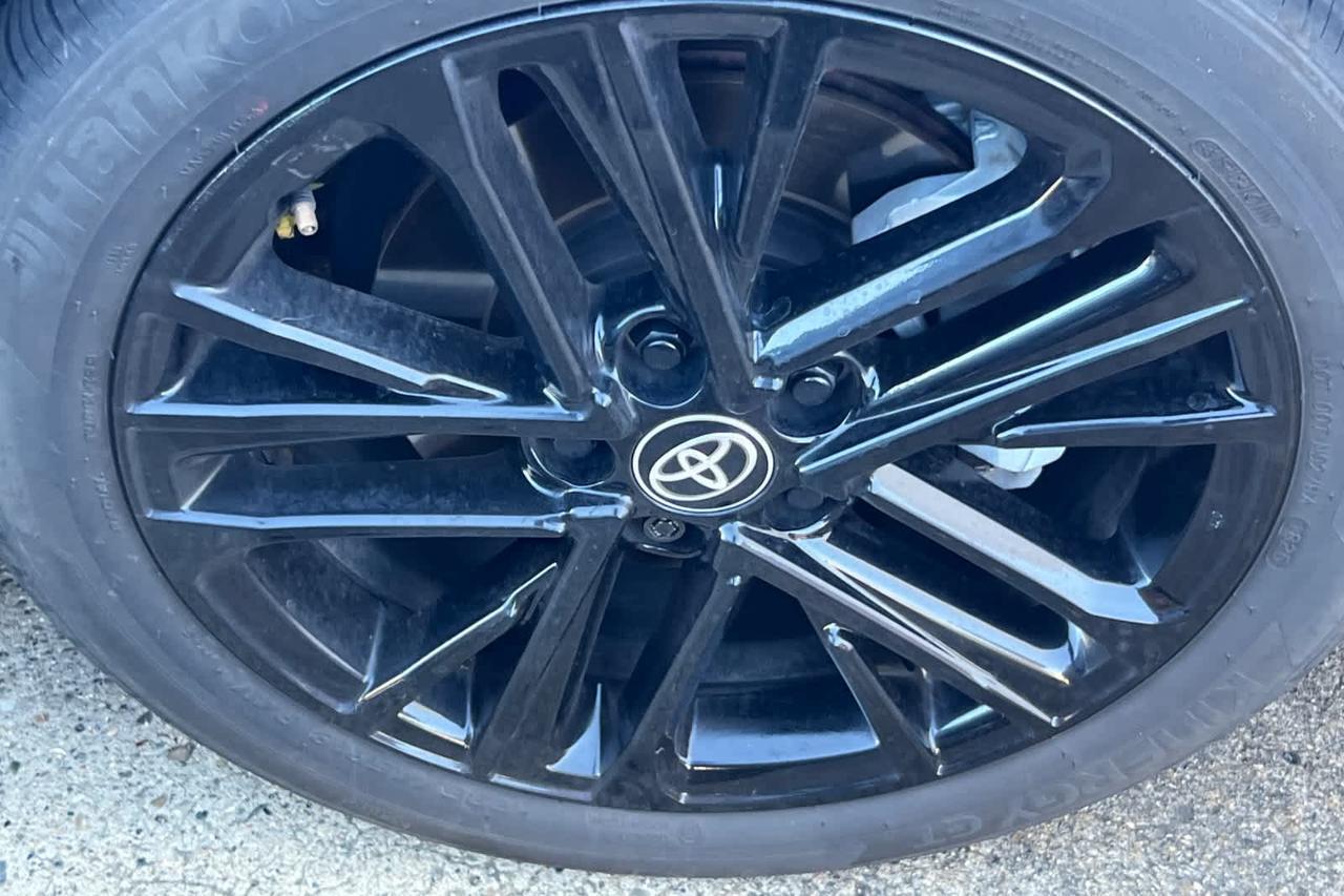 2025 Toyota Camry SE Roseville CA