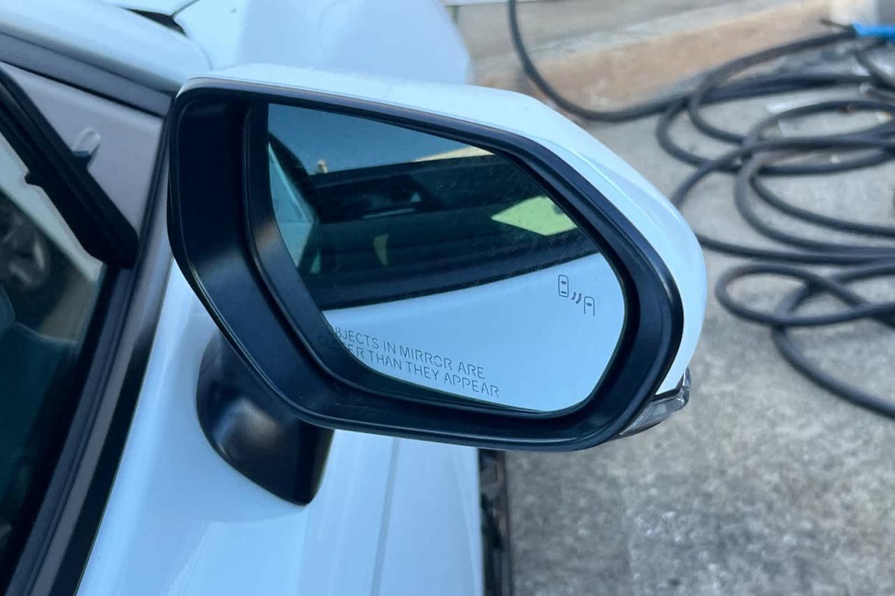 2025 Toyota Camry SE Roseville CA