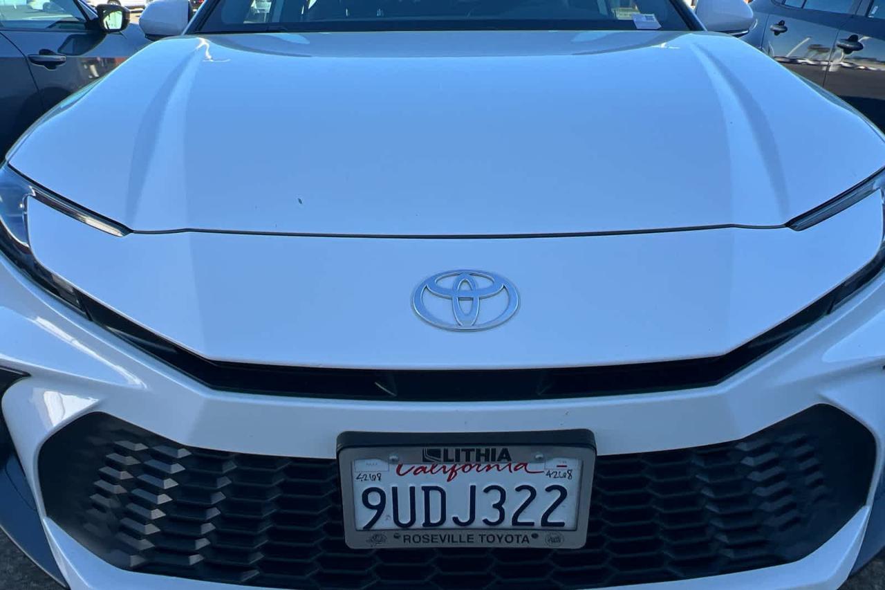 2025 Toyota Camry SE Roseville CA