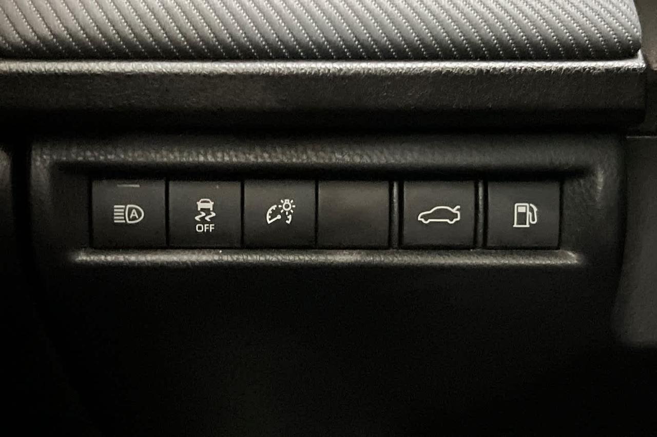 2025 Toyota Camry SE Roseville CA
