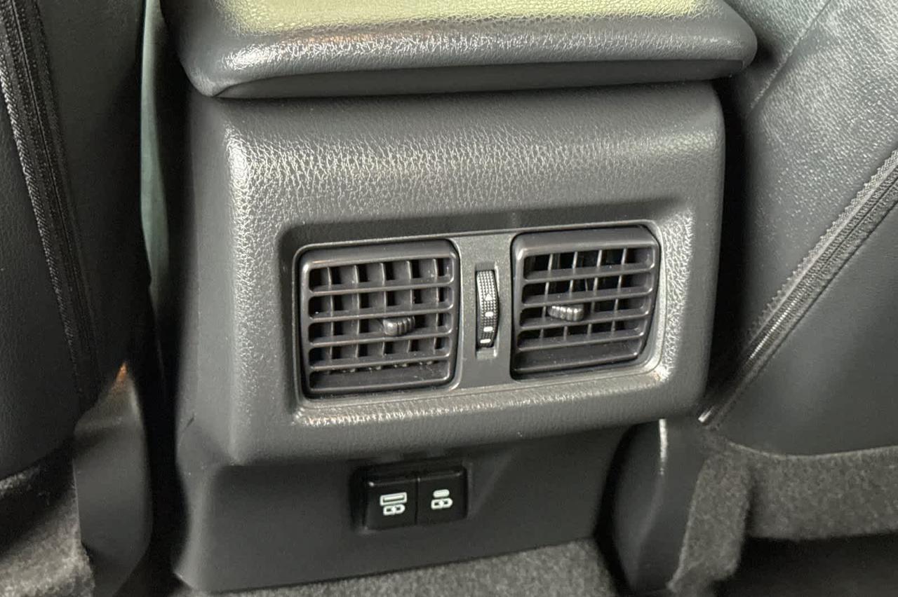 2025 Toyota Camry SE Roseville CA