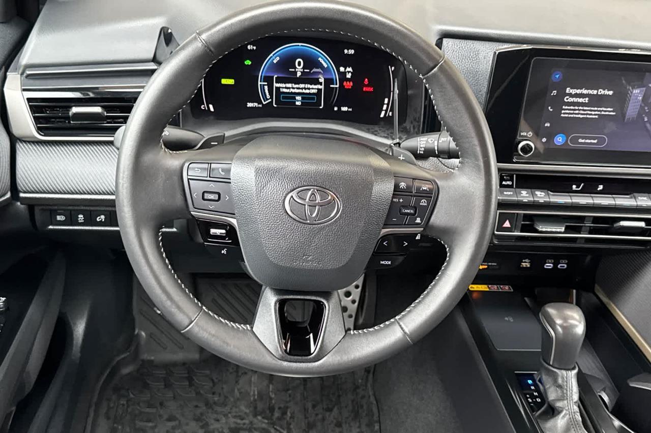 2025 Toyota Camry SE Roseville CA