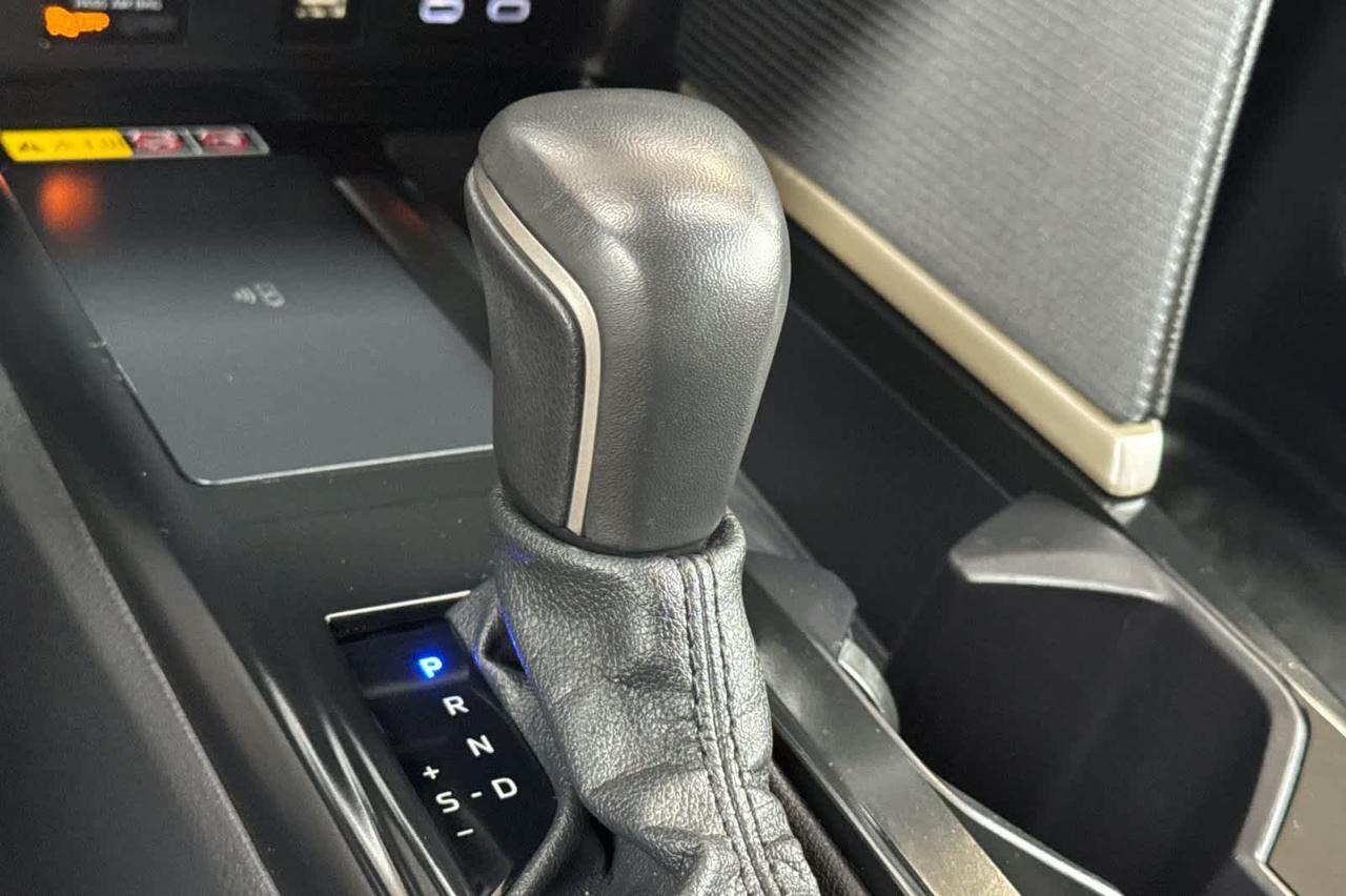 2025 Toyota Camry SE Roseville CA