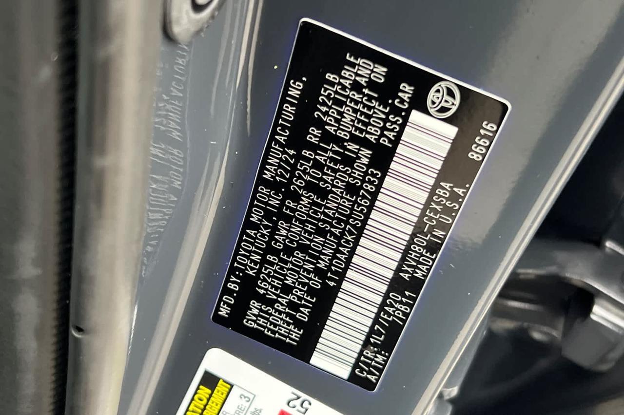 2025 Toyota Camry SE Roseville CA