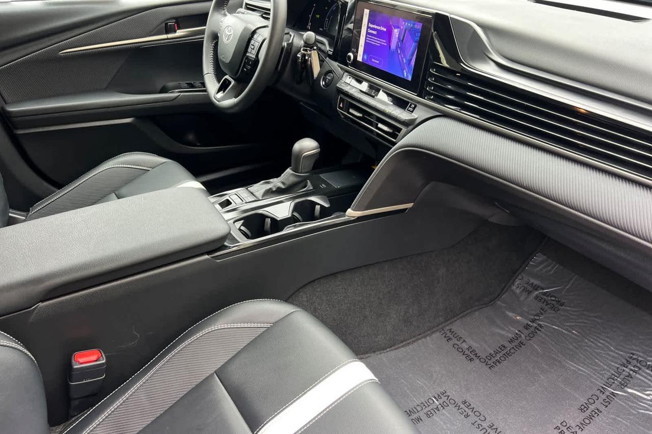 2025 Toyota Camry SE Roseville CA