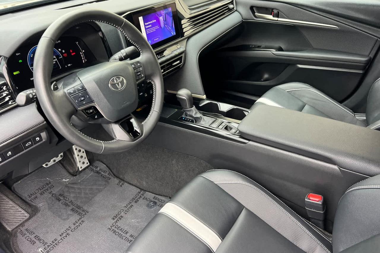 2025 Toyota Camry SE Roseville CA
