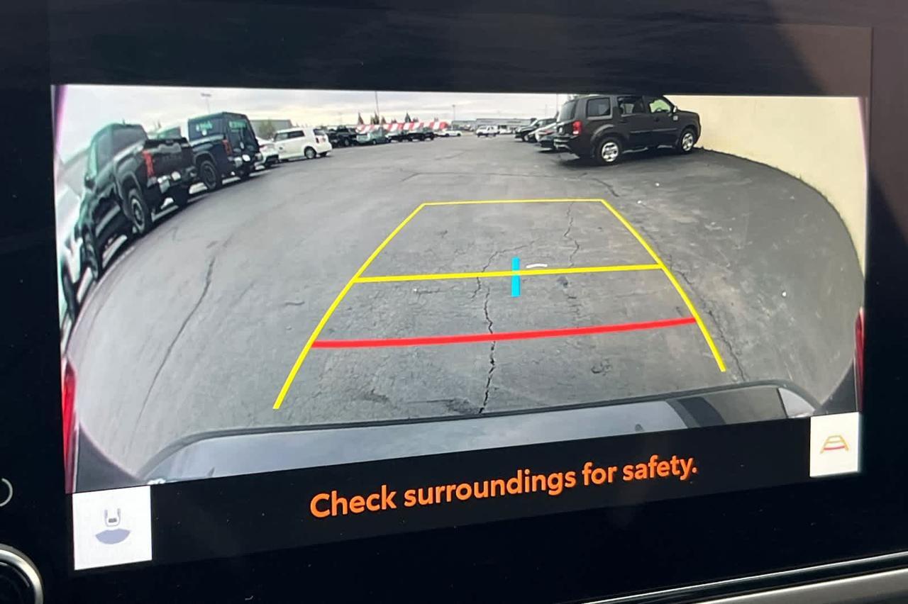 2025 Toyota Camry SE Roseville CA